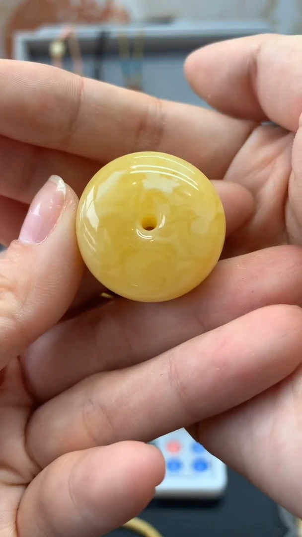 【闪购商品】琥珀珠宝奇石未镶嵌125微瑕