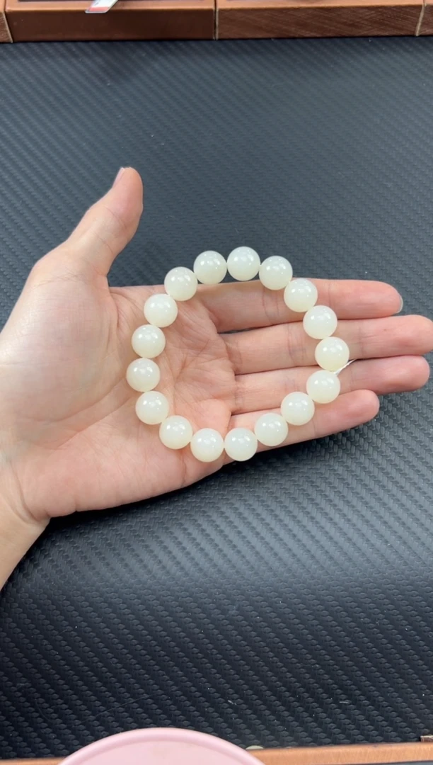 【闪购商品】和田玉手串未镶嵌且末金山卡12手串