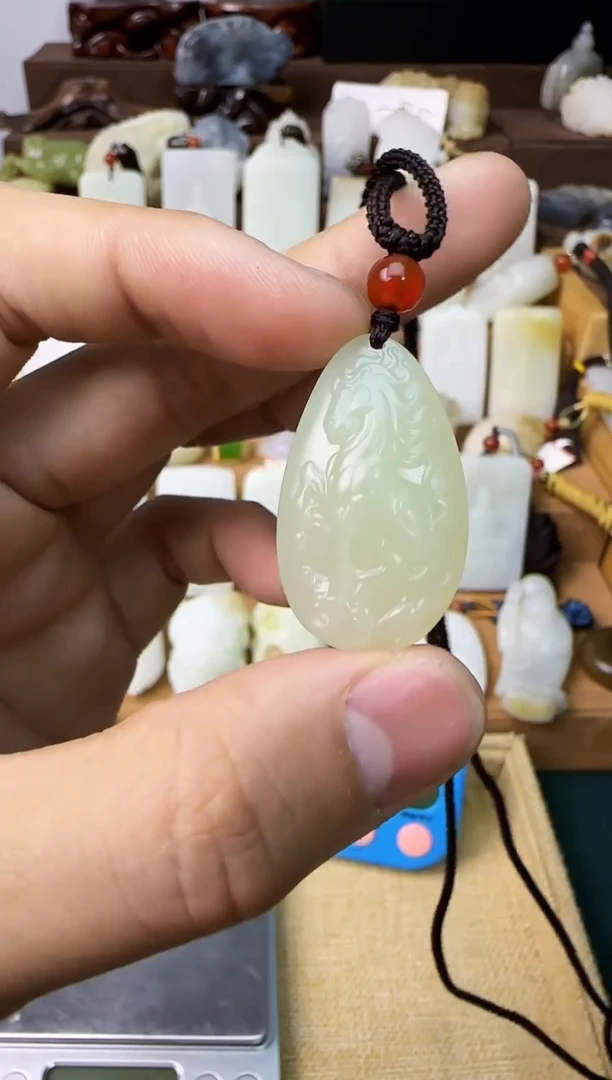 【闪购商品】和田玉颈饰未镶嵌马