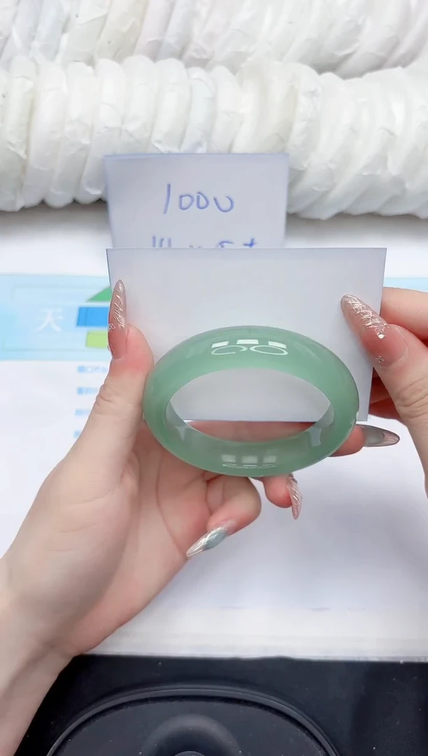 石英质玉手镯未镶嵌19-53.5