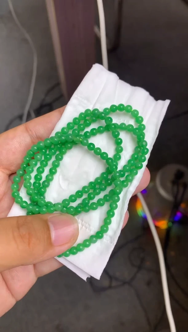 未镶嵌定制翡翠轻****）毛货