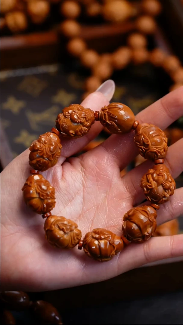 【闪购商品】橄榄核吊坠苏工橄榄核