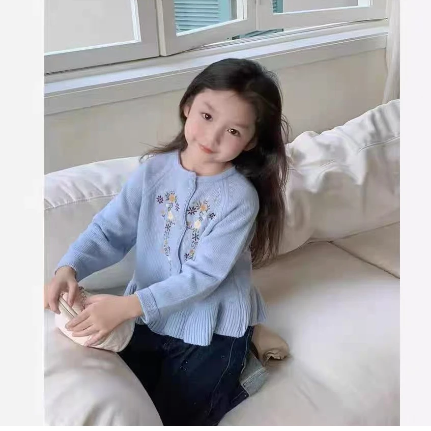 2025秋冬季新款时尚洋气百搭儿童针织衫