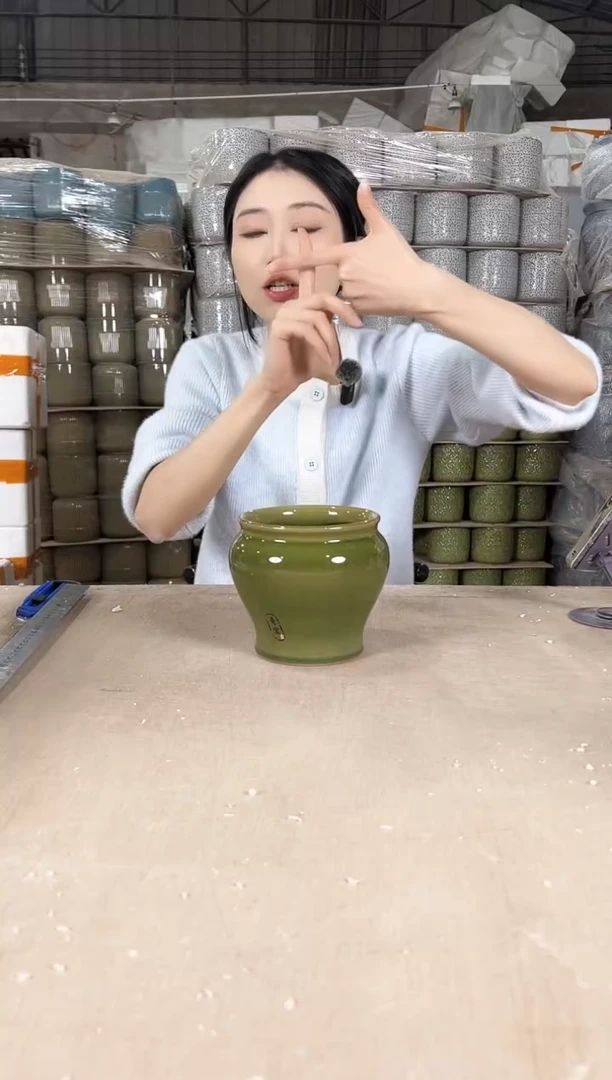 【闪购商品】陶瓷缸形裂纹深绿13x13