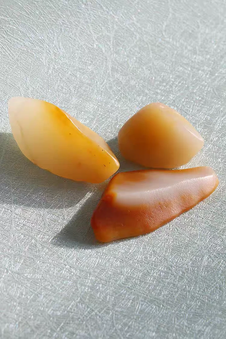 新疆戈壁三彩盆景石 黄蜡石 泥石【一物一拍，多样性发货】