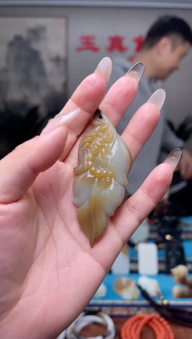 【闪购商品】和田玉挂件未镶嵌1