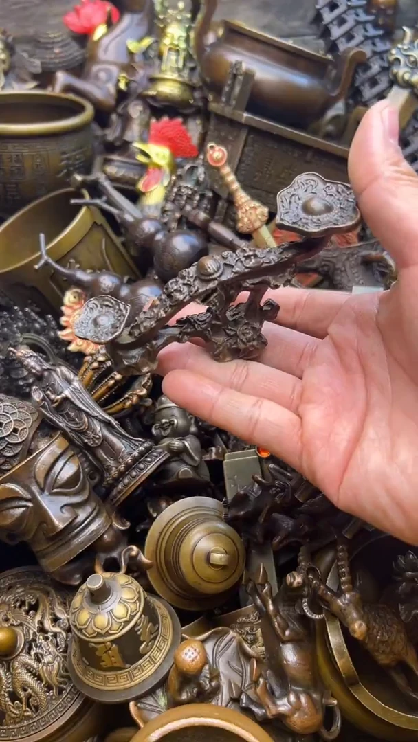 精美铜器，点击下单