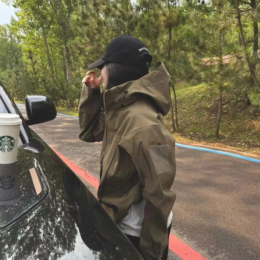 设计感多口袋拉链冲锋衣户外运动纯色女春秋外套休闲卫裤两件套