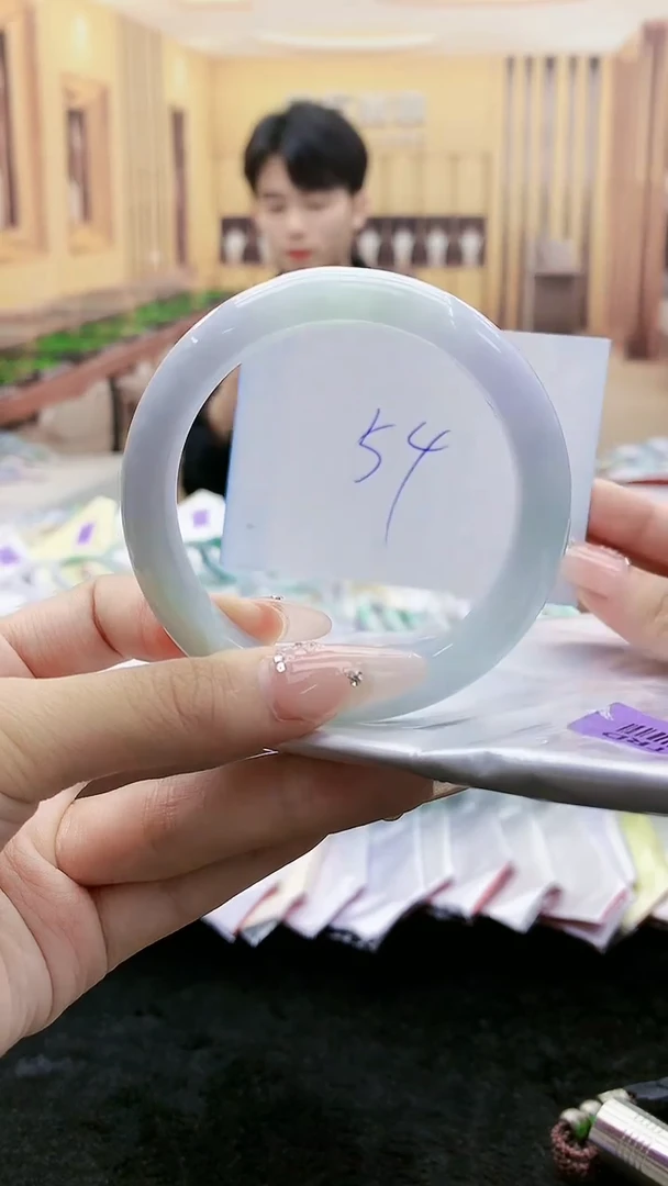 【闪购商品】翡翠手镯未镶嵌       H87-68