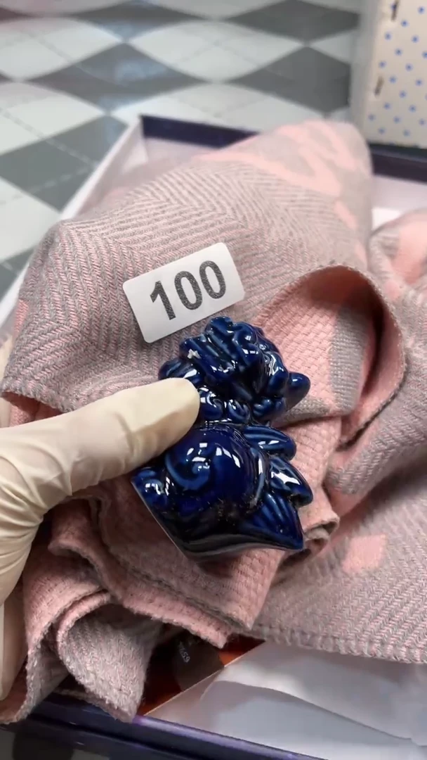 瓷片陶瓷如图所示周边 古