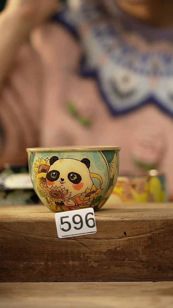 【闪购商品】瓷片新品！设计师手作款柴烧动物系列 迷糊