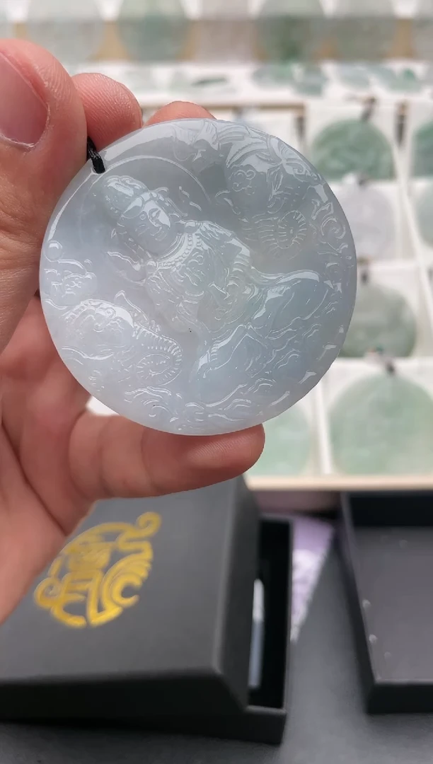 翡翠未镶嵌颈饰..../5/11/  600