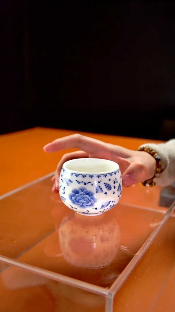 其他陶瓷《言泥陶瓷》新品描银缠枝莲系列