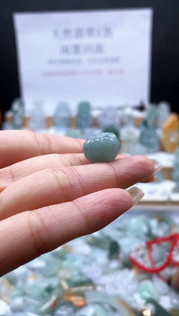 翡翠未镶嵌吊坠(不含链)182  小南瓜吊坠