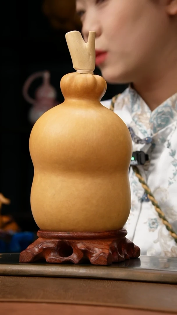 热水酒葫芦一物一拍E688