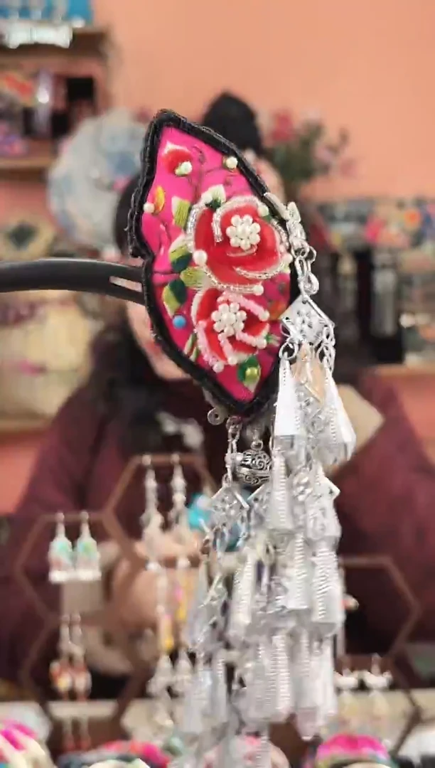 艺枝独绣手工饰品16