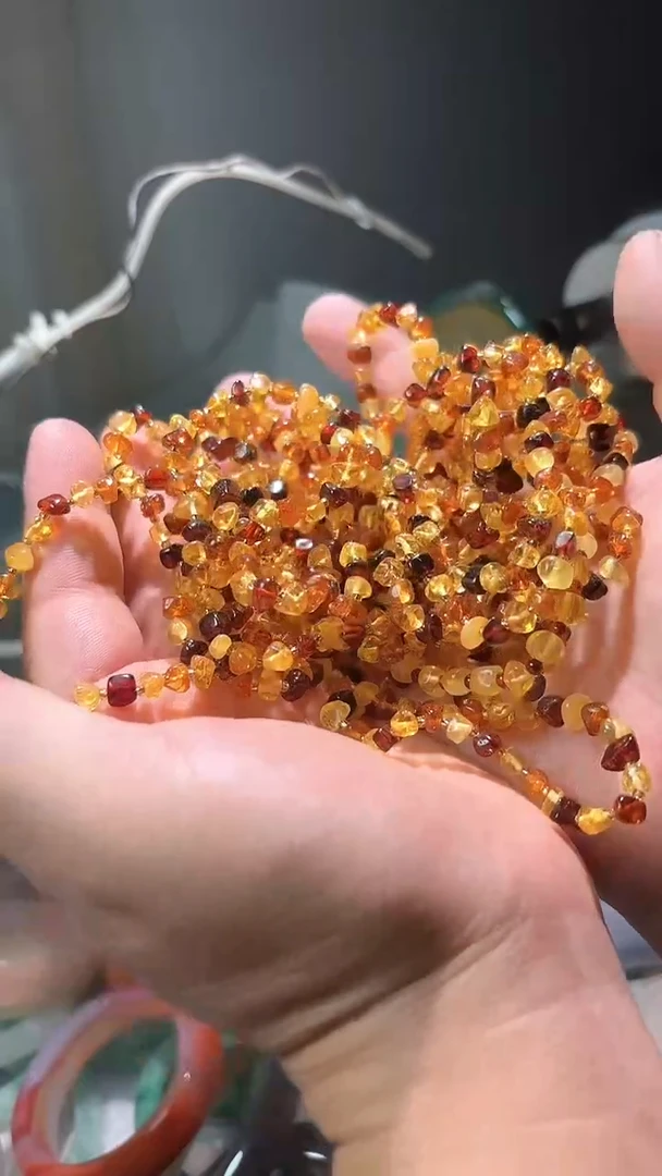 未镶嵌颈饰琥珀发一条