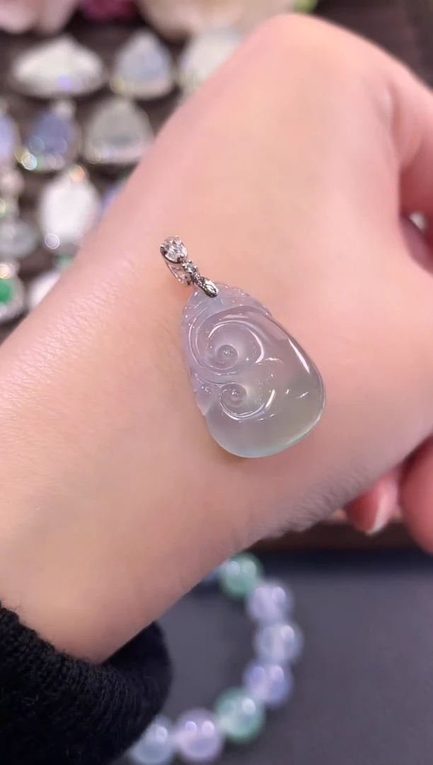 吊坠(不含链)18K金镶嵌翡翠b21