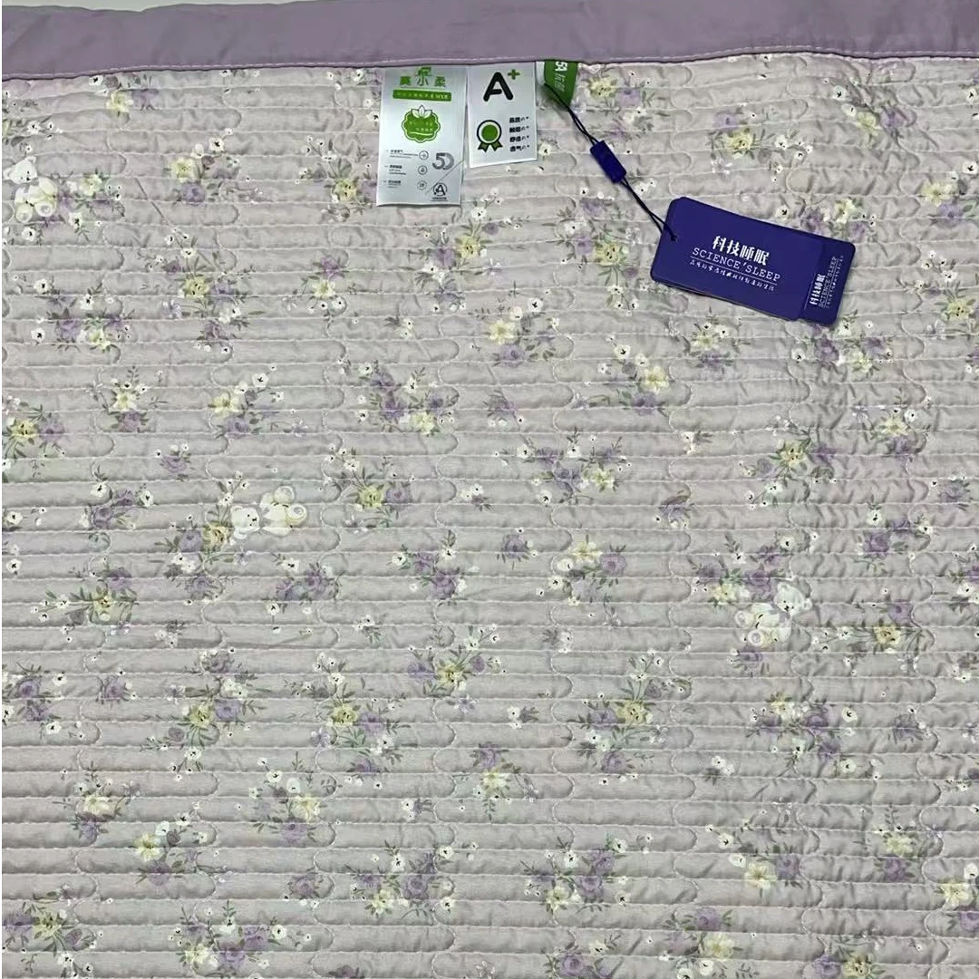 【紫色碎花】200*230多功能双面绗缝四季软床盖