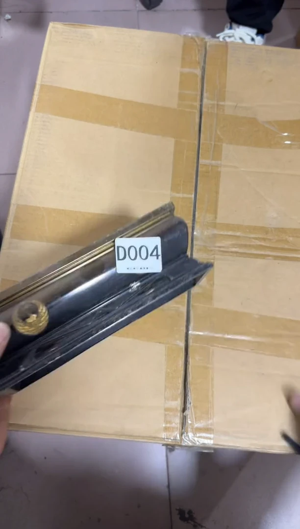 瓷片大**子004 中古商品，谨慎购买