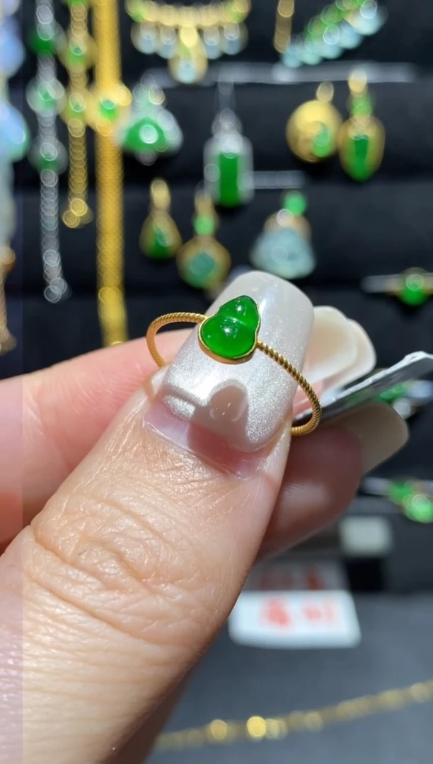 【闪购商品】翡翠戒指18K金镶嵌戒指