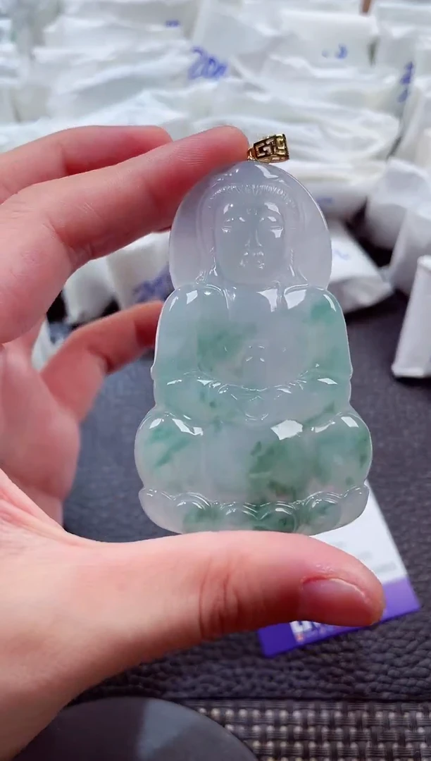 颈饰18K金镶嵌翡翠00009836