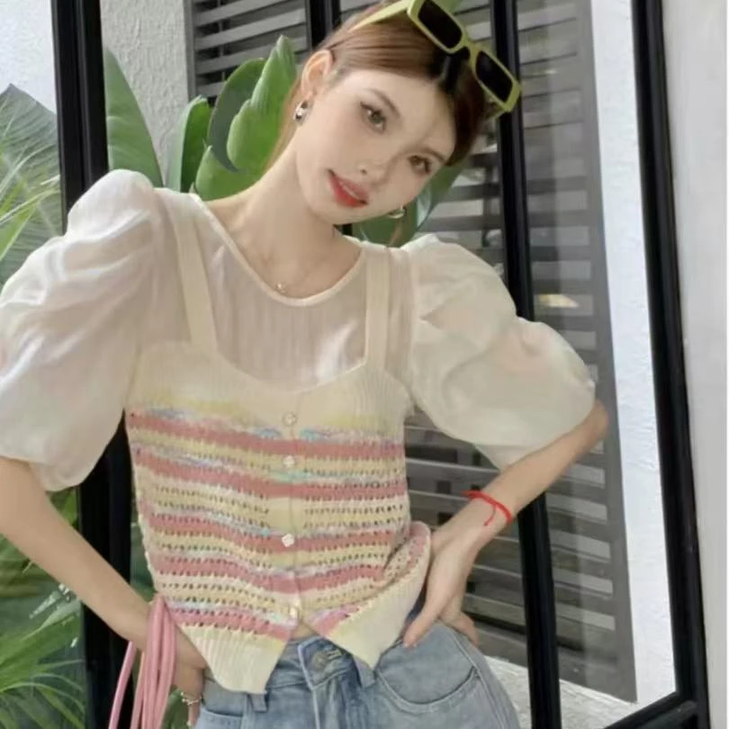 女装尾货直播间扣号叫到名字去拍