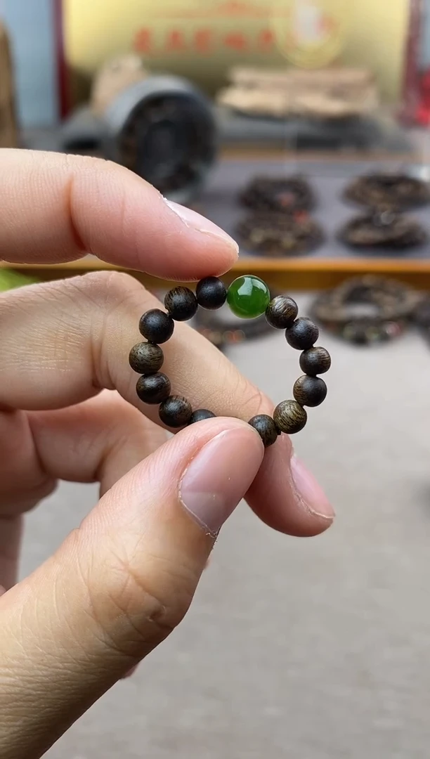 【闪购商品】沉香沉香碎屑紫棋戒指