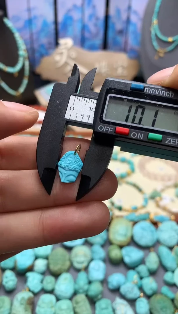 【闪购商品】绿松石挂件未镶嵌滴流