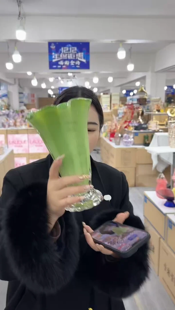 【闪购商品】琉璃简屿花器H-品37