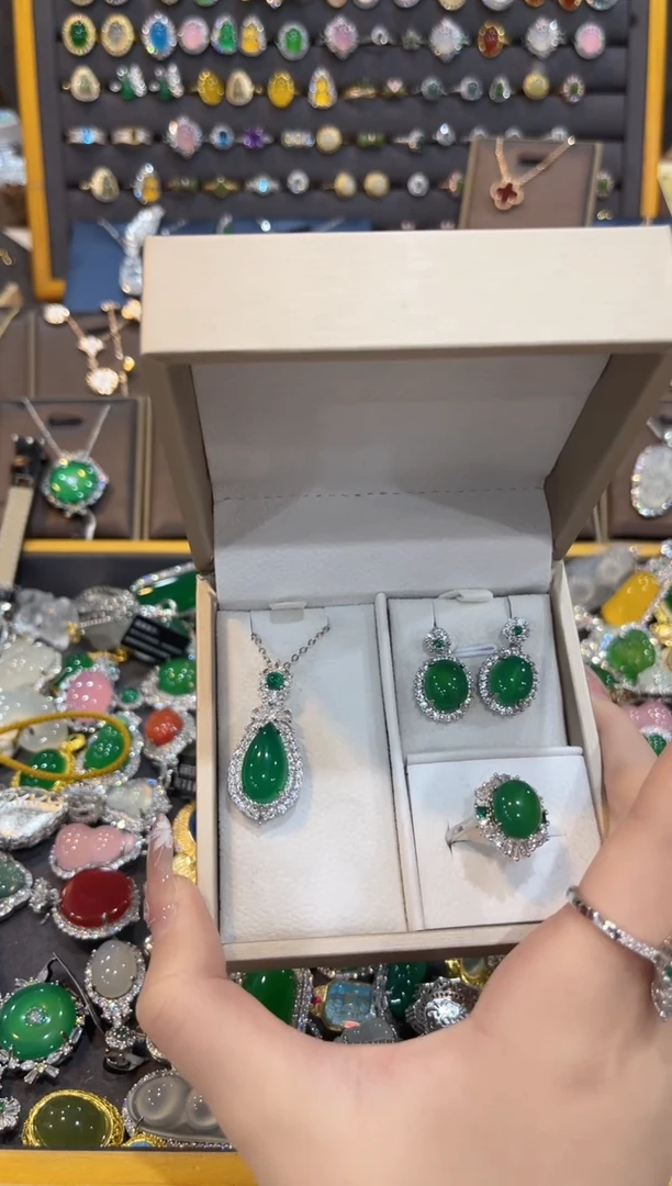 【闪购商品】玛瑙/玉髓颈饰未镶嵌1