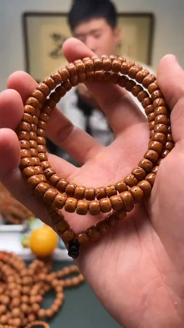 金刚菩提手串6.5mm+桃核脖挂