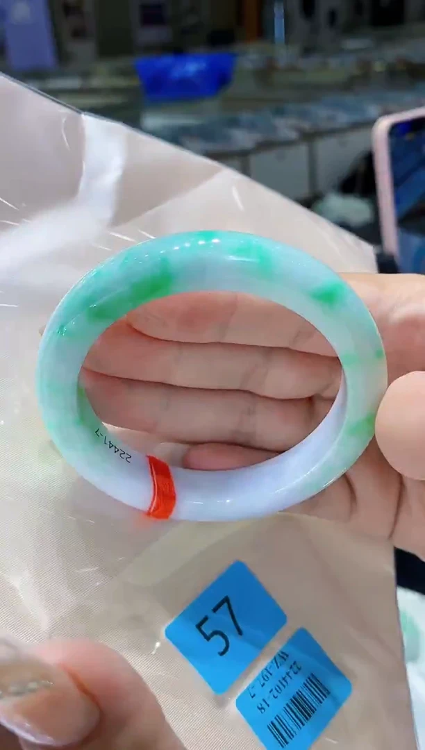 未镶嵌手镯翡翠翡翠手镯57