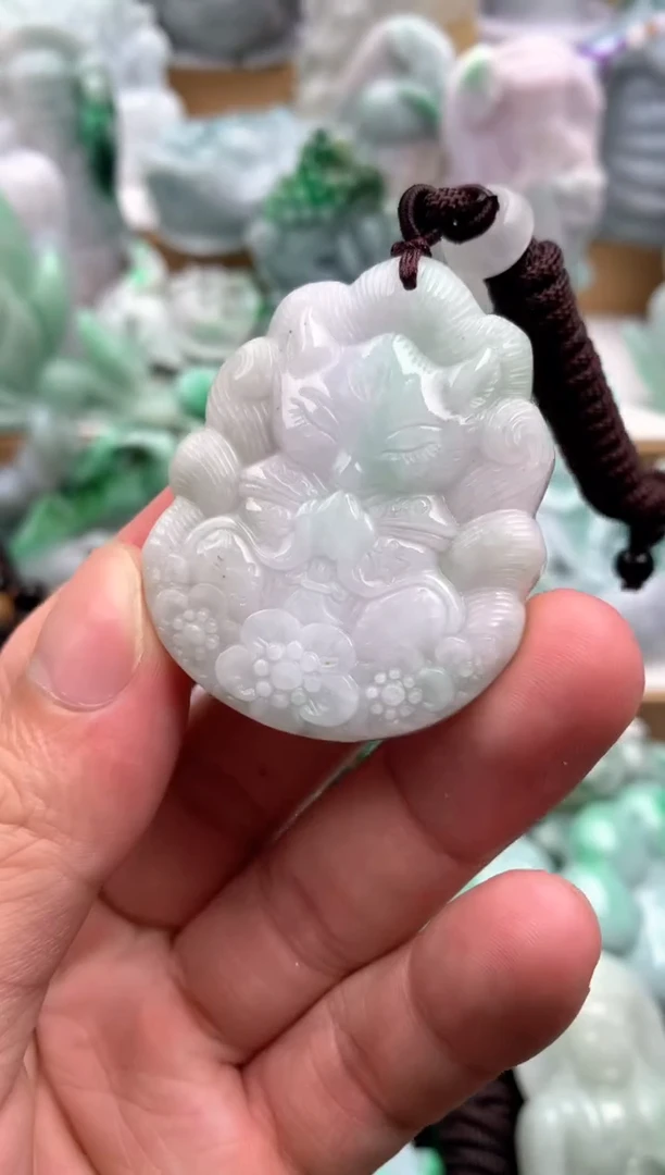 吊坠(不含链)未镶嵌翡翠1