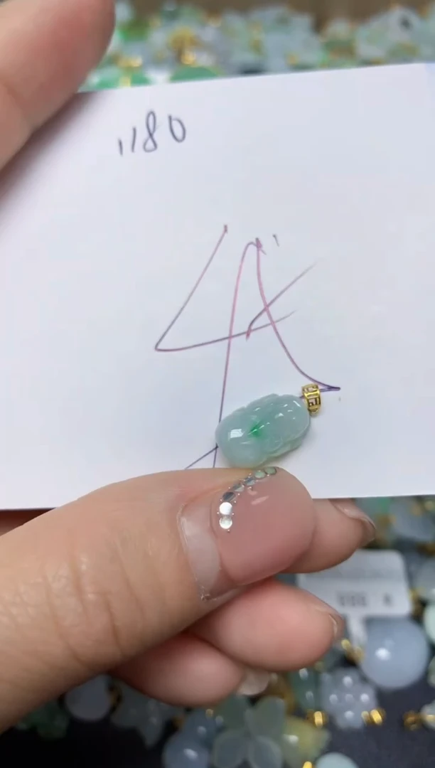 【闪购商品】翡翠挂件18K金镶嵌 天然翡翠A货