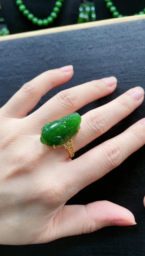 【闪购商品】和田玉戒指银S925镶嵌多样性发一