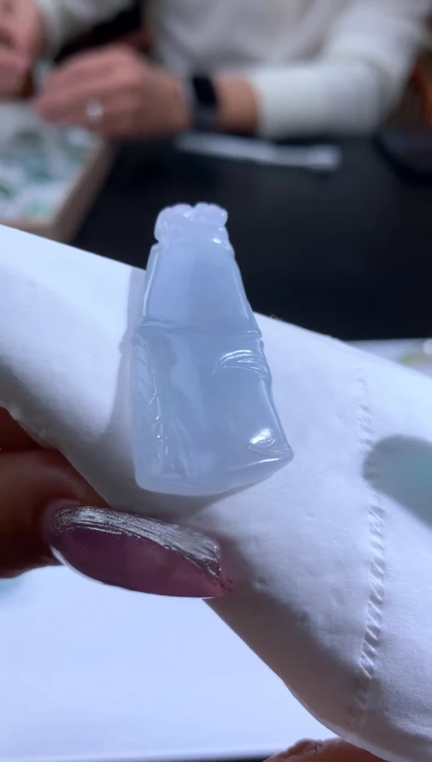 未镶嵌定制翡翠释*翡翠