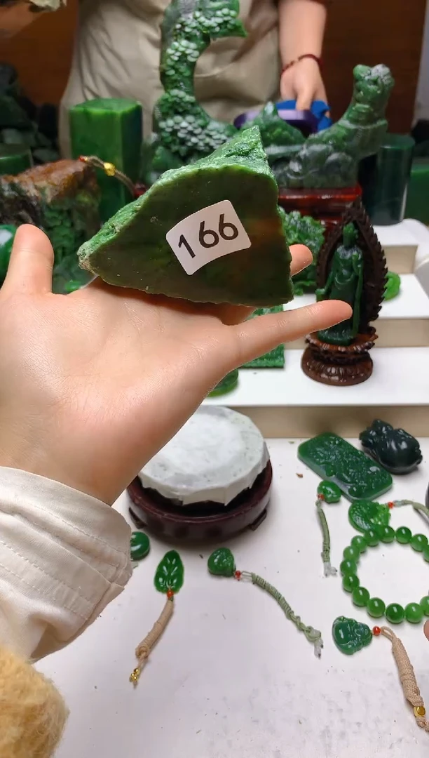 未镶嵌和田玉珠宝半成品1