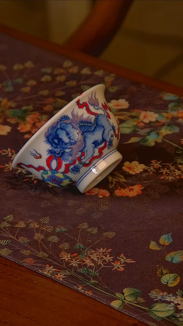 杯手工手绘杯杯很美丽