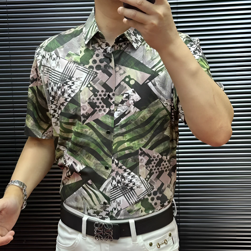 FLD甄选冰丝无缝免烫高弹力高品质男士百搭字母短袖衬衫2504160