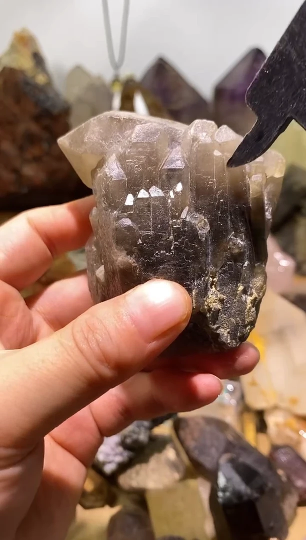 水晶珠宝半成品未镶嵌35号184g（战争堡垒）茶水晶城堡