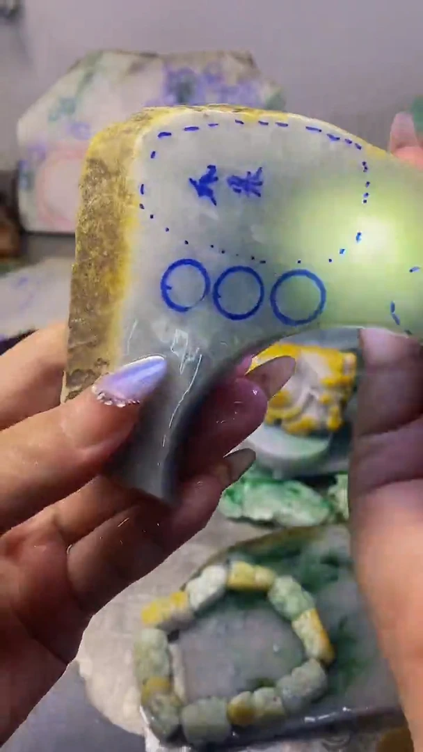 翡翠散珠未镶嵌玉上缘天然翡翠723