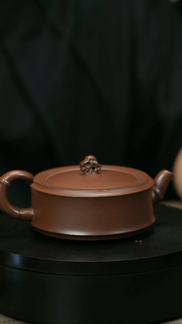 茶壶紫砂东H1598赵信军三足圆竹