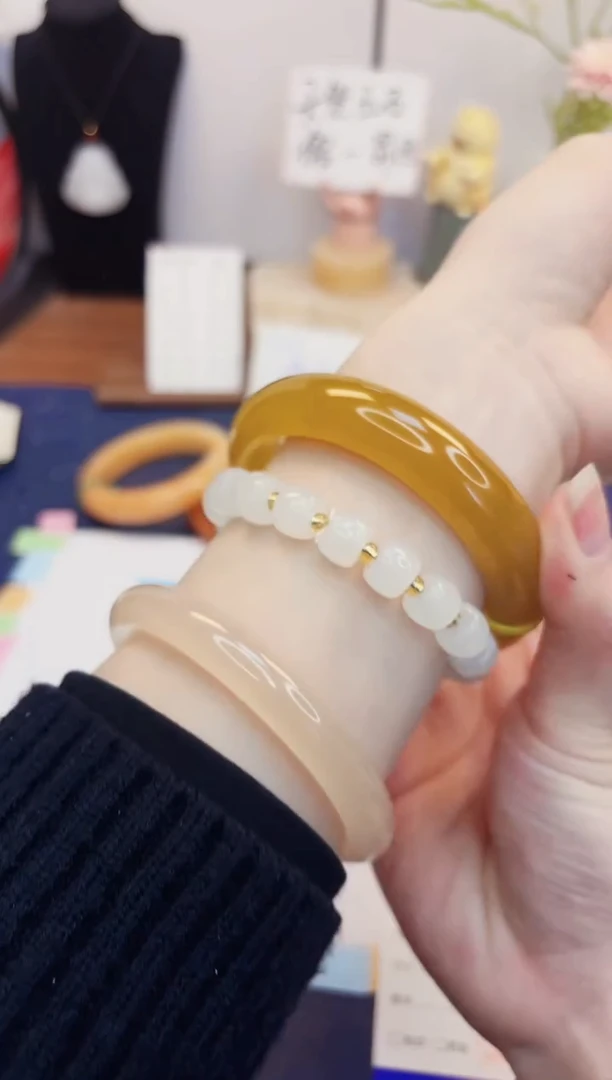 【闪购商品】石英质玉手镯未镶嵌215-财气镯-圈口62