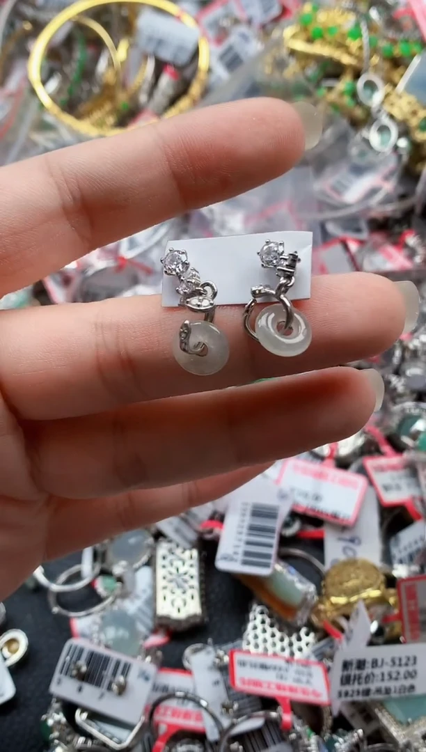 银S925镶嵌戒指翡翠天然A货缅甸翡翠