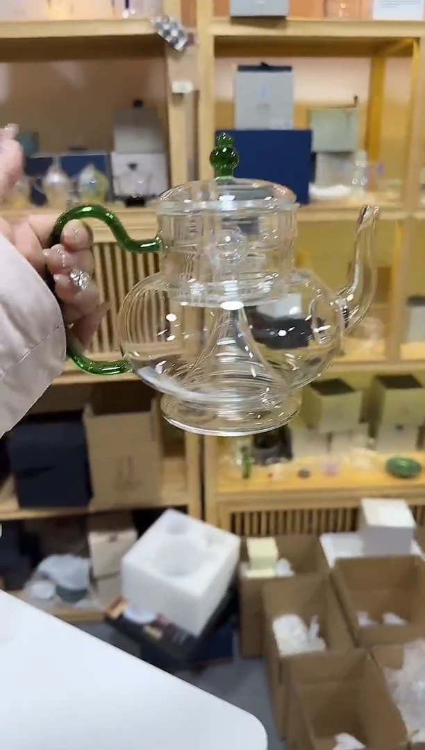 湖绿宫灯壶