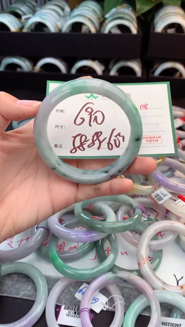 未镶嵌定制翡翠猫*毛货需精细抛光+多样性拍1发1