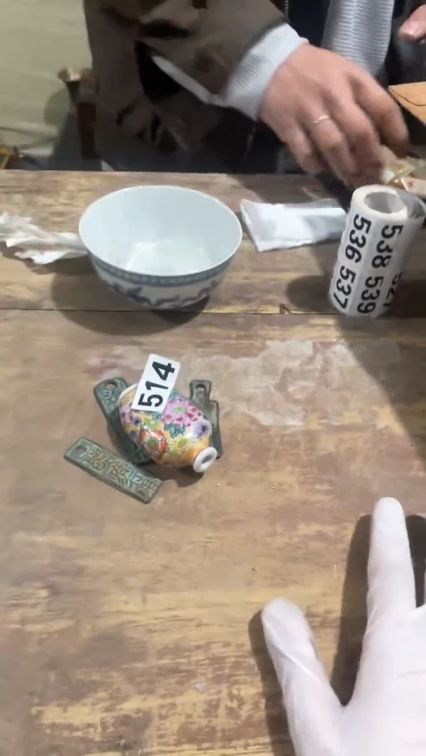 【闪购商品】陶瓷一个小瓷器喜欢就拍。编号：514
