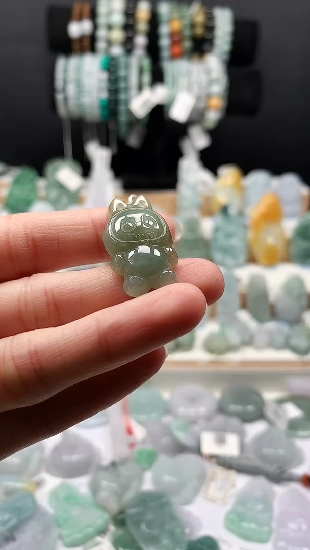 吊坠(不含链)未镶嵌翡翠111拉布布