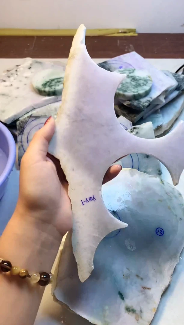 散珠翡翠翡翠玉石